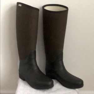 Hunter Boots- Brown